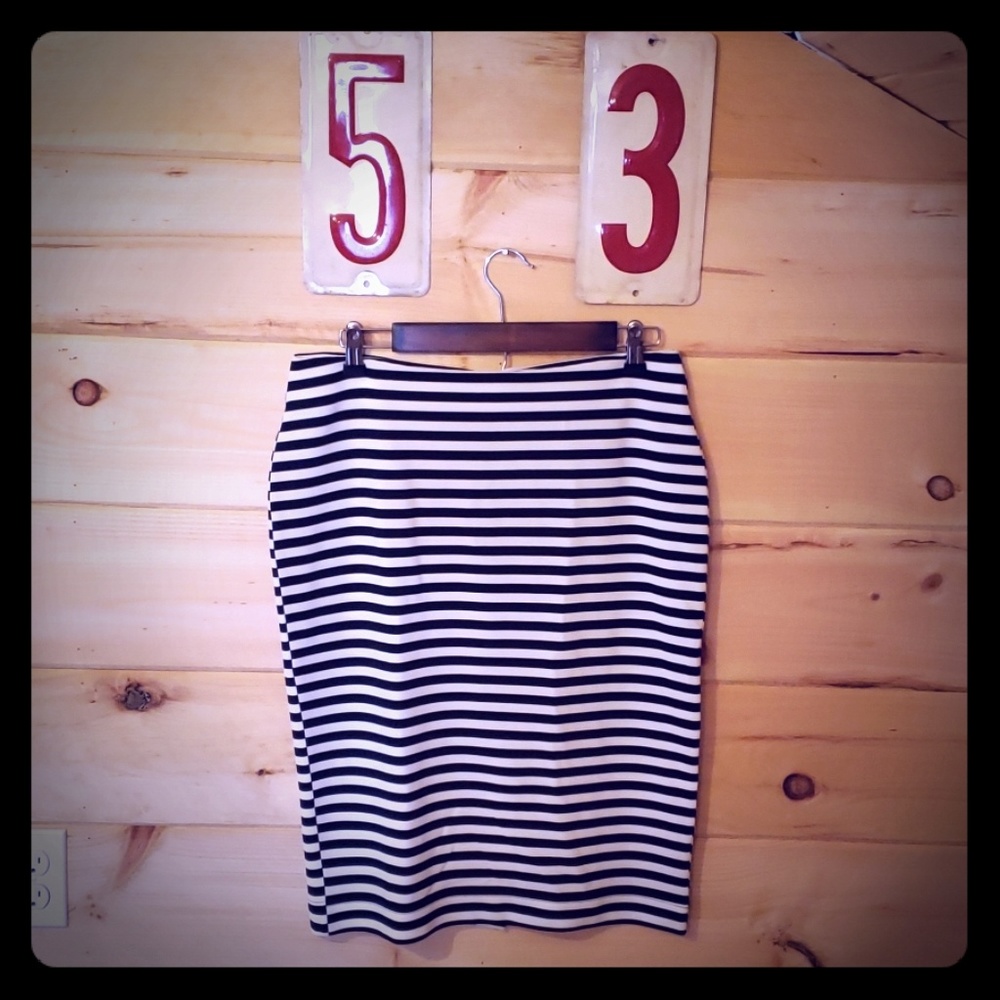 Attention Pencil Skirt